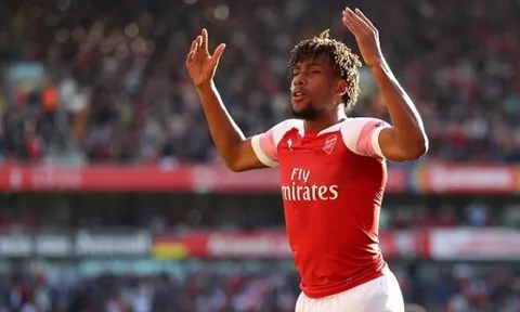 Sao Arsenal bị chỉ trích vì hành động phi thể thao