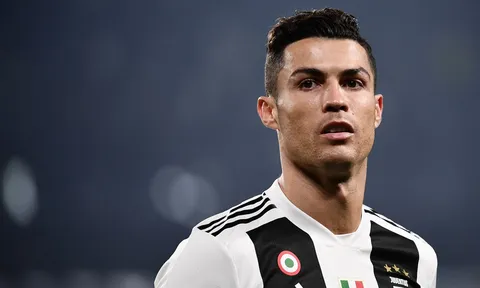 Cầu thủ mà fan muốn 'sex' cùng nhất: Không phải Ronaldo