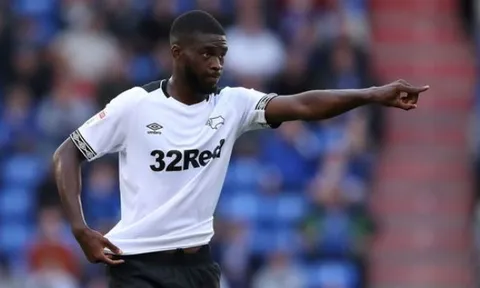 Cầu thủ xuất sắc nhất mùa của Derby County không muốn về Chelsea
