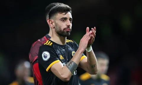 CĐV Man Utd: "Đó là CLB tốt hơn. Chúng ta đã mất Fernandes"