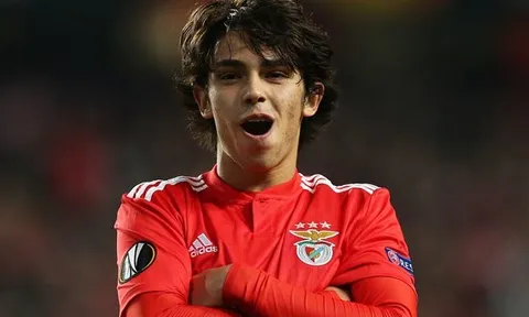 CĐV Man Utd: "Ký hợp đồng với cậu ấy ngay đi!"