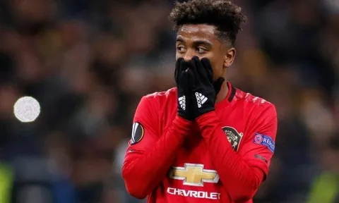 CĐV M.U điên tiết: "Sỉ nhục. Solskjaer đã hủy hoại cậu ấy"