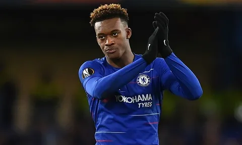 Giờ thì Sarri đã có lý do để Hudson-Odoi đá chính