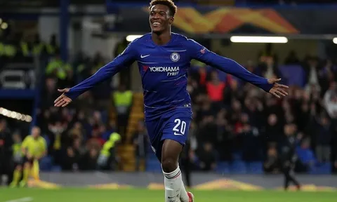 Khó tin! Chelsea đang thờ ơ với 'tương lai' của đội bóng