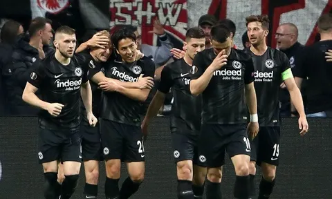 Chelsea có thể bị Frankfurt gieo sầu bởi vì một điều