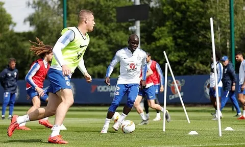 Chelsea đón 'quái vật' tuyến giữa trở lại đối đầu Arsenal