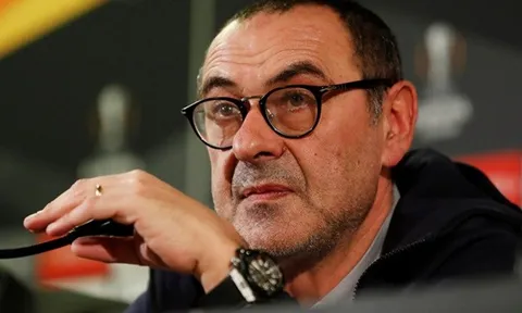 Biến căng ở Chelsea: Sarri được yêu cầu gọi Cahill trở lại