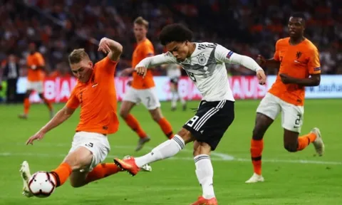 Chi 85 triệu, PSG quyết giật "siêu trung vệ" Hà Lan với Man Utd