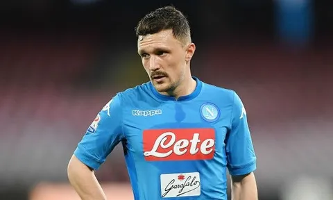 Chia tay Abate, AC Milan nhắm đến đồng đội của Ronaldo thay thế