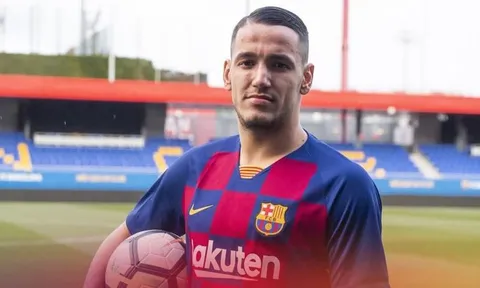 CHÍNH THỨC: Barca công bố tân binh đầu tiên, "cựu thần đồng" Inter Milan