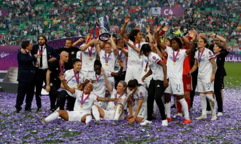 CHÍNH THỨC! Đã có đội bóng đầu tiên 4 năm liên tiếp vô địch Champions League