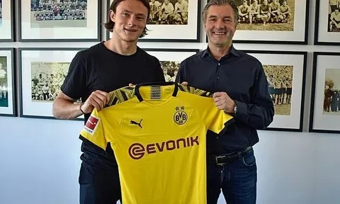 CHÍNH THỨC: Dortmund đón tân binh mùa hè đầu tiên