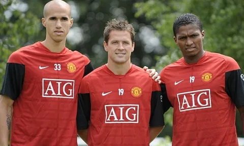 CHÍNH THỨC! Sau Herrera, thêm 1 cái tên nói lời chia tay Man Utd