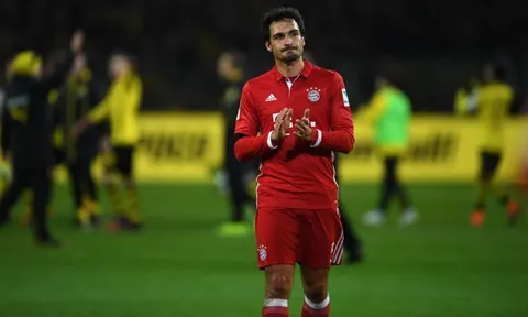 CHÍNH THỨC! 'Siêu trung vệ' rời Bayern Munich, gia nhập Dortmund