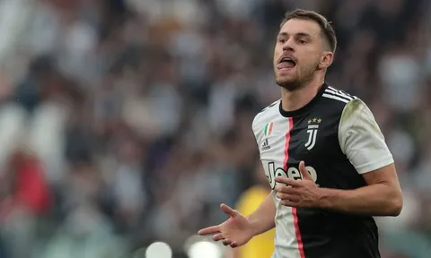 Chưa ấm chỗ, Ramsey sắp bị "tống khứ" khỏi Juventus