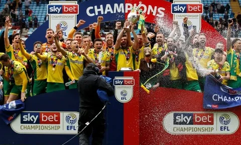 Chùm ảnh: Ngày đăng quang chức vô địch của Norwich City