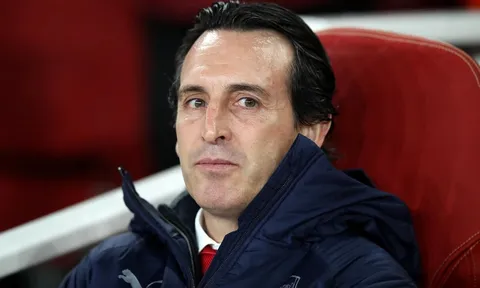 Chuyện Emery ở Arsenal: Ozil cao tay, trò chơi quyền lực vượt tầm kiểm soát