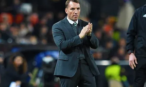 Claude Puel vừa bị sa thải, CĐV Leicester đã nghĩ ngay đến 2 cựu HLV Liverpool