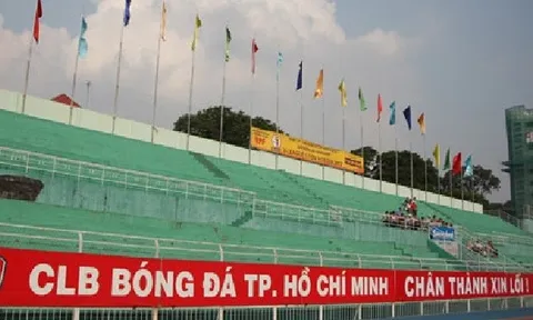 CLB TPHCM thăng hoa ở V-League 2019: Hồi sinh từ tấm băng rôn rơi nước mắt