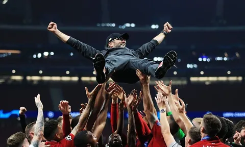Có một Jurgen Klopp giản dị đến thế!