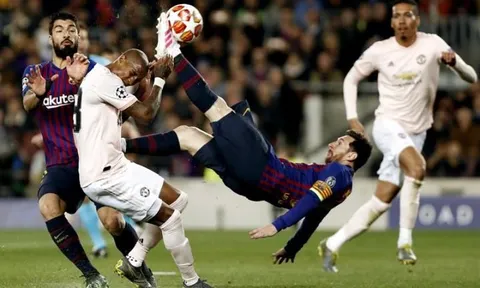 Cả một hệ thống Man Utd khổ sở như thế trước Messi