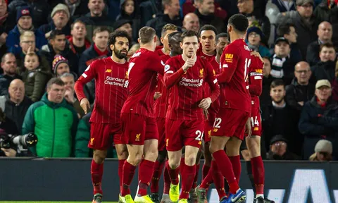 Còn 1 đội chưa bị Liverpool đánh bại tại Premier League