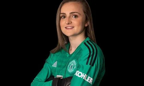 Cộng đồng mạng dậy sóng vì vẻ đẹp của 'De Gea đội nữ Man Utd'