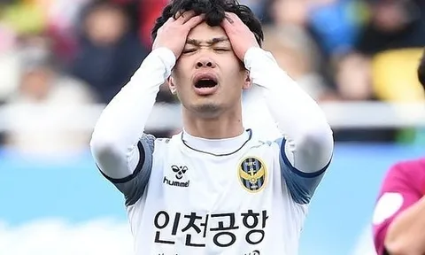 Công Phượng mất chỗ Incheon United: Thầy chê, đồng đội quay lưng...