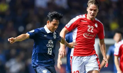 Công Phượng mờ nhạt trong ngày TP.HCM bị Buriram quật ngã