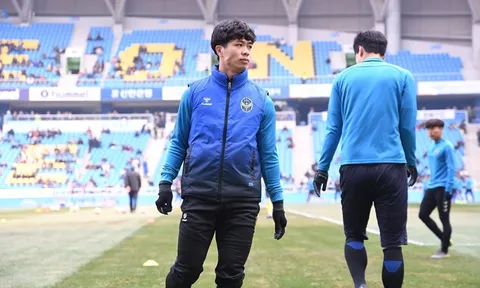 Báo Hàn: "Công Phượng hòa nhập nhanh, một mình gồng gánh Incheon United"