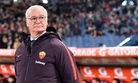 Conte sắp đến AS Roma, Ranieri nói gì?