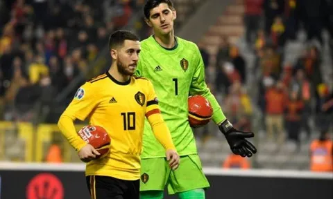 Courtois cầu cứu ai sau sự cố "cười ra nước mắt" trước tuyển Nga?