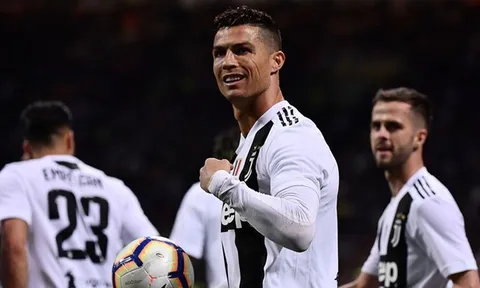 Cristiano Ronaldo cân nhắc làm HLV khi giải nghệ