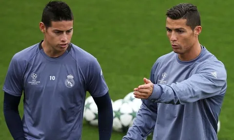 Ronaldo ra yêu cầu chuyển nhượng tới Juventus đầy bất ngờ