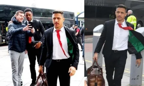 Sanchez để lộ diện mạo không thể nhận ra khi cùng M.U có mặt ở Barca