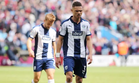 Cựu sao Arsenal mắc sai lầm, West Brom cay đắng nhìn đối thủ lội ngược dòng vòng play-off