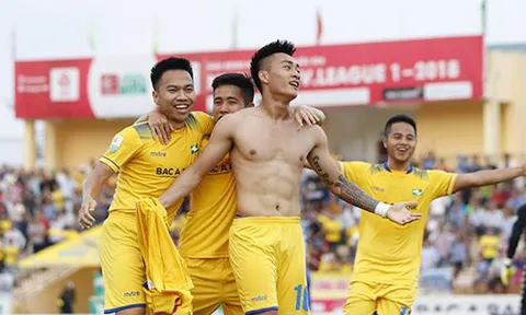 Cựu sao U23 Việt Nam nổ súng, SLNA thắng tưng bừng HAGL tại thành Vinh