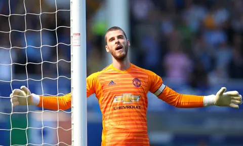 Không nghi ngờ! Man Utd là con mồi ưa thích của Sigurdsson
