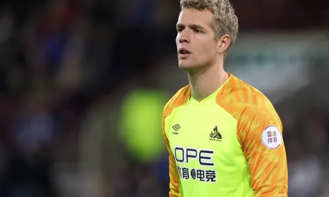 CHÍNH THỨC: Everton ký hợp đồng với "cú sốc khó tin" của Man Utd