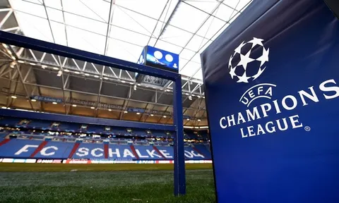 Đã bắt được hooligan làm loạn sau trận Schalke - Manhchester City