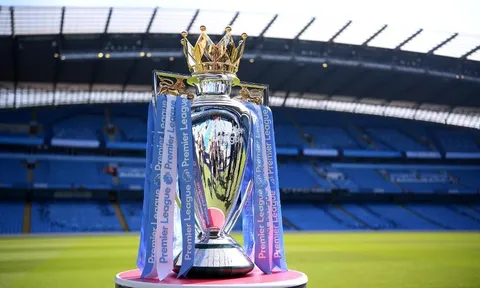 Đã có kế hoạch trao cúp ở vòng cuối Premier League