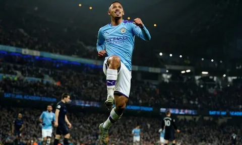 'Đã đến lúc cậu ấy thay thế cho Aguero rồi'