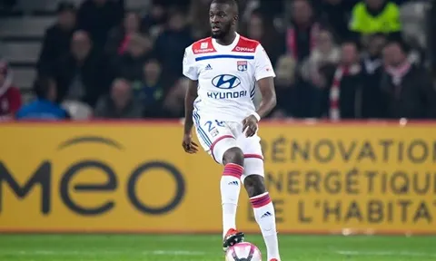 Đã rõ! Vì 1 lí do, M.U bị tụt lại trong thương vụ 'Pogba đệ nhị'