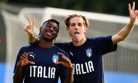Đại thắng Tây Ban Nha, Moise Kean tranh thủ giúp Juventus làm 1 việc