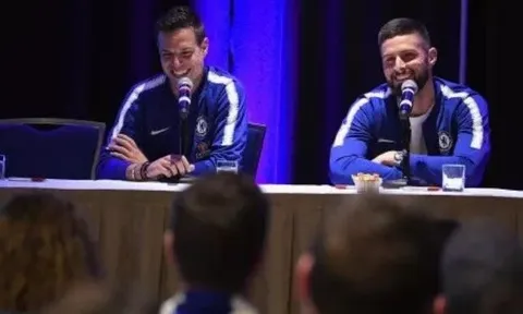 Dàn sao Chelsea sang Mỹ giao hữu trước thềm chung kết Europa League