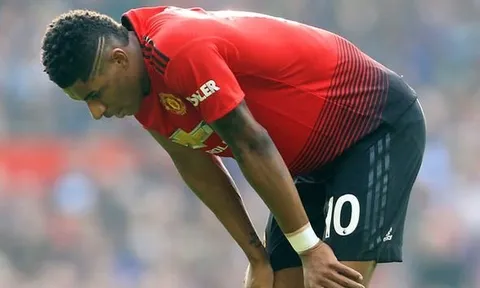 "Đáng lẽ phải hoãn trận Man Utd - Crystal Palace"