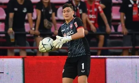 Đặng Văn Lâm giúp Muangthong United thắng kịch tính