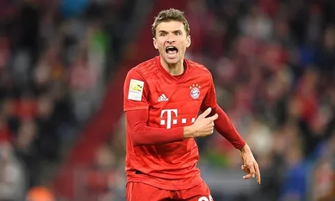Đang yên lành, Bayern nhận tin chấn động từ công thần 12 năm