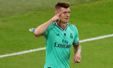 Đây! Bí quyết giúp Toni Kroos lập siêu phẩm sút phạt khó tin