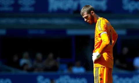 De Gea làm khó Man Utd: Trả mức lương này, hoặc ra đi!